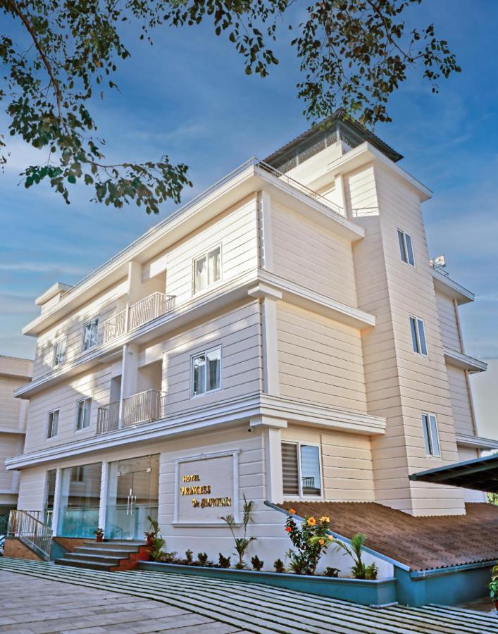 Princess De Munnar - 3 star Hotel Thiruvananthapuram Exteriör bild