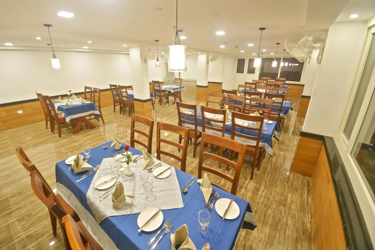 Princess De Munnar - 3 star Hotel Thiruvananthapuram Exteriör bild