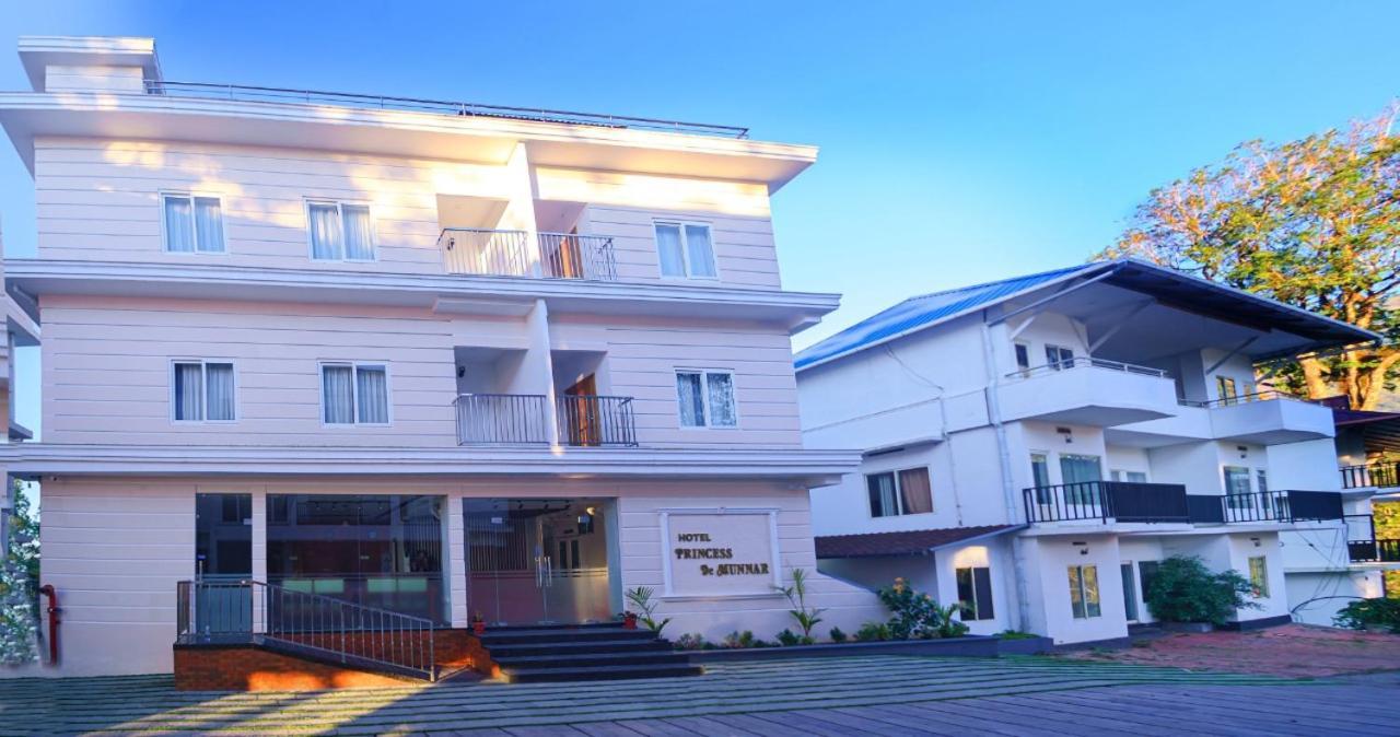 Princess De Munnar - 3 star Hotel Thiruvananthapuram Exteriör bild