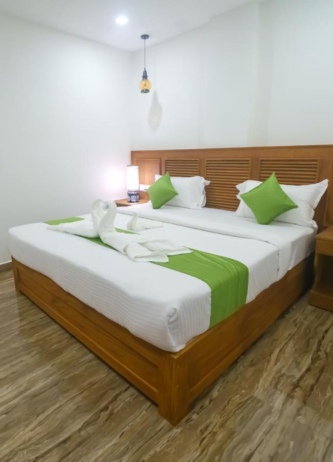 Princess De Munnar - 3 star Hotel Thiruvananthapuram Exteriör bild