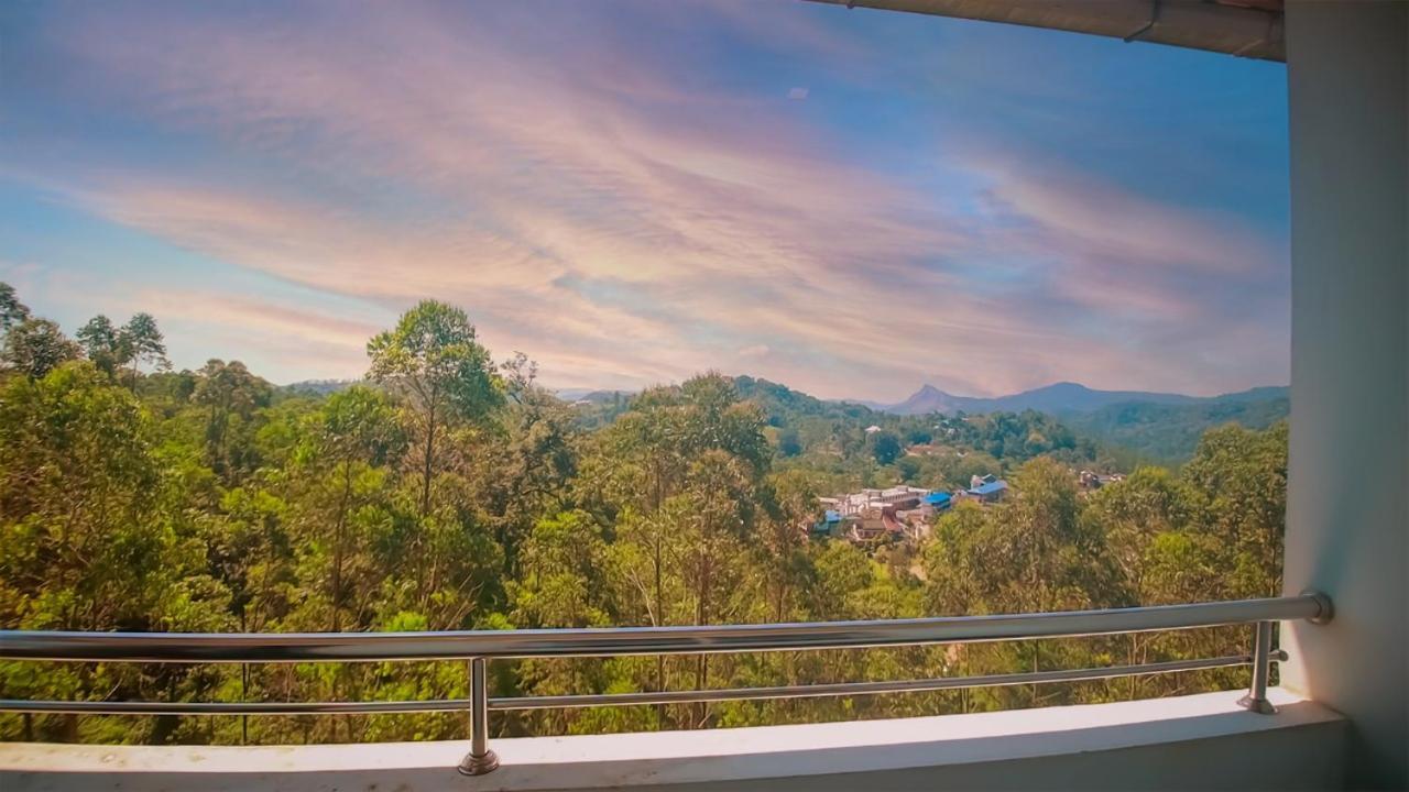 Princess De Munnar - 3 star Hotel Thiruvananthapuram Exteriör bild